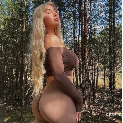 Горячая и бесстыжая sexbomb ждет тебя